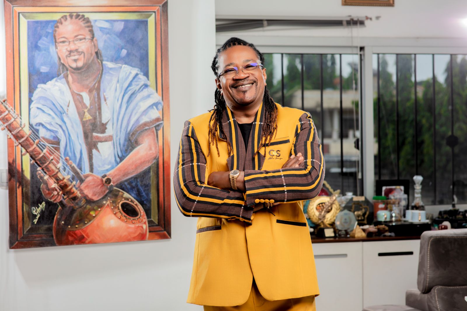 Tenue jaune — lifestyle